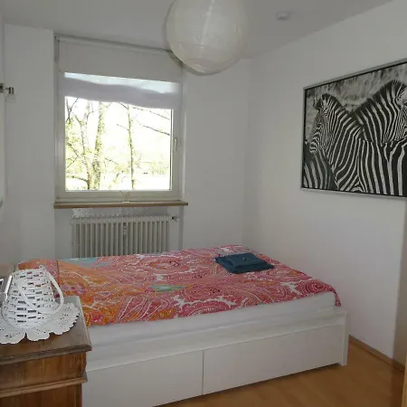 3-zimmer-apartment Am Park Apartman *